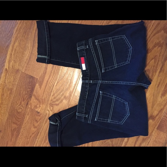 Tommy Jeans Size 9, Dark Denim crop-hem Jeans - Picture 4 of 6